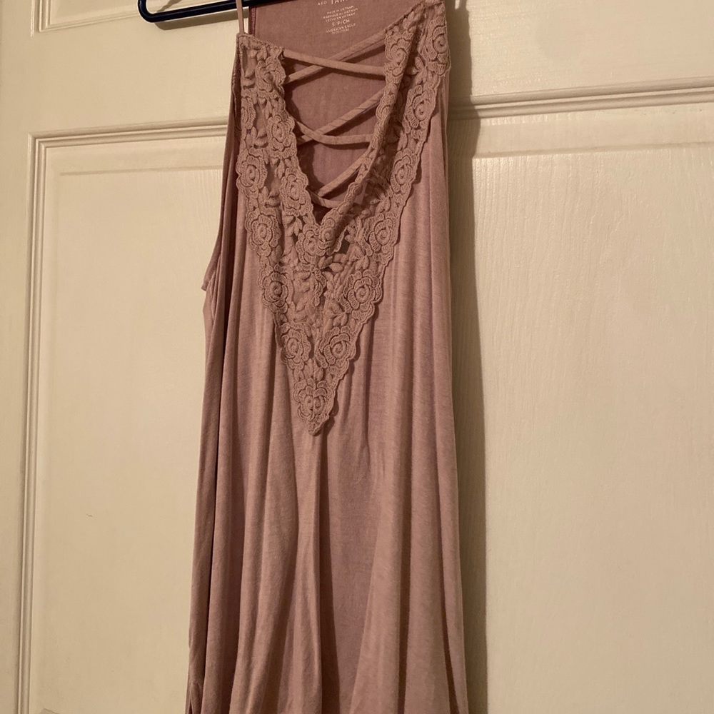 American Eagle Floral Lace Tank